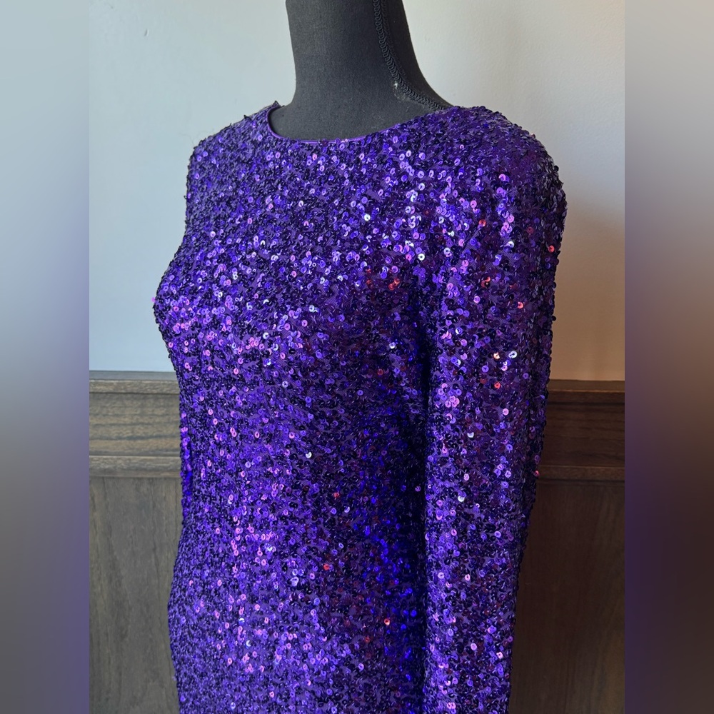 Dress the Population Shimmering sequin Purple Long Sleeve Dress low back nwt M - Picture 3 of 9